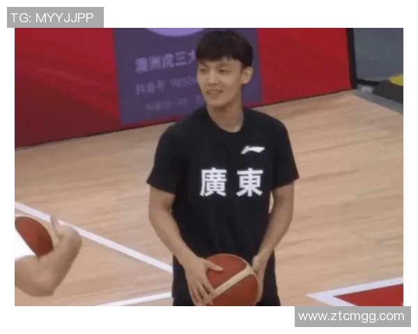 徐杰场均158分75篮板表现出色杜锋应提升其战术地位争夺MVP